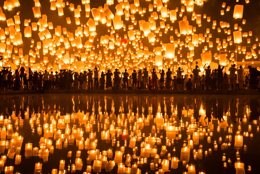 chinese lantern lights festival